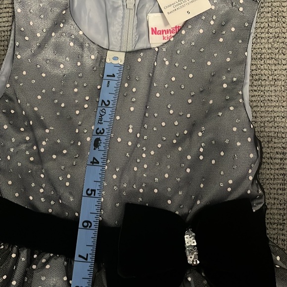 Girl’s Size 5 Black sparkly dress - Picture 5 of 6